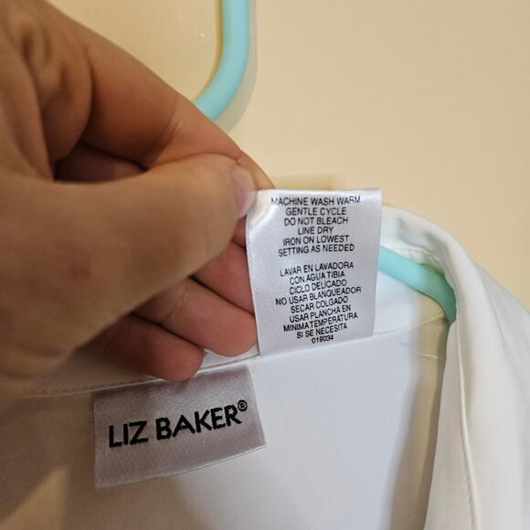 Liz Baker Size 16 Vintage Blouse Embroidered Floral Pearl Classy White - Picture 5 of 10